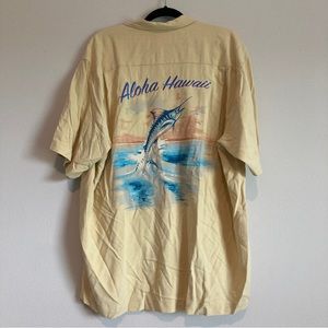 Tommy Bahama Men’s Button Down Collared Hawaiian Shirt 100% Silk Size XL Yellow